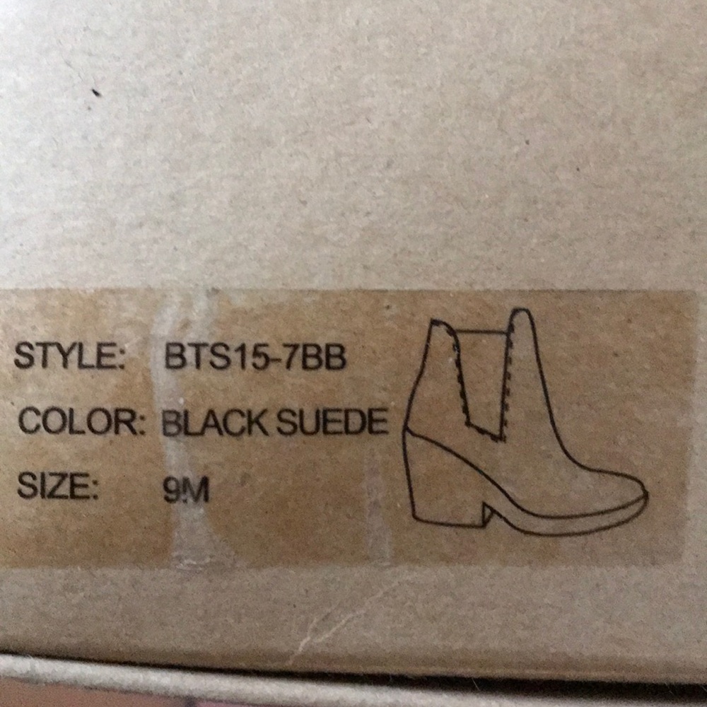 Urban Outfitters Posey Gumsole Boots - Picture 7 of 8